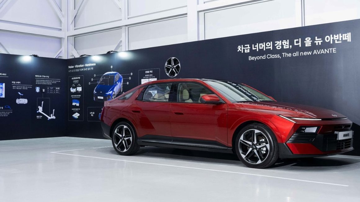 [결론 요약] BMW 7시리즈 (1억 5천만 원대부터 시작하는 7시리즈 블랙 트림으로 대형 세단 1위 확정) /사진=차를 쓰다